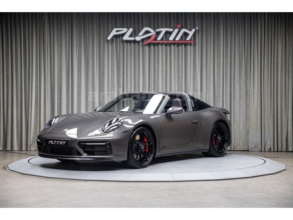 BAYİ 2022 911 TARGA 4GTS 480HP_SPOR EGZOZ_BOSE_GARANTİ_HATASIZ