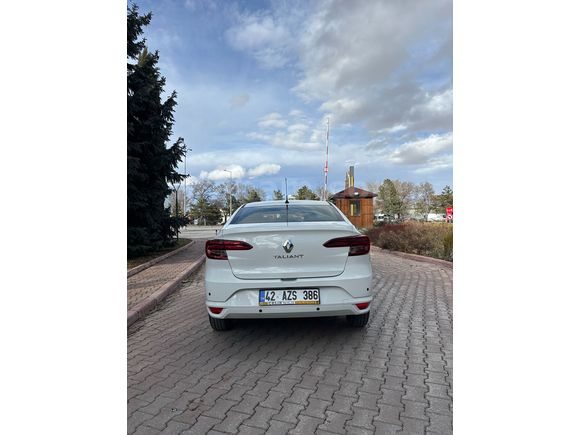 2023 MODEL SAHİBİNDEN HATASIZ BOYASIZ 