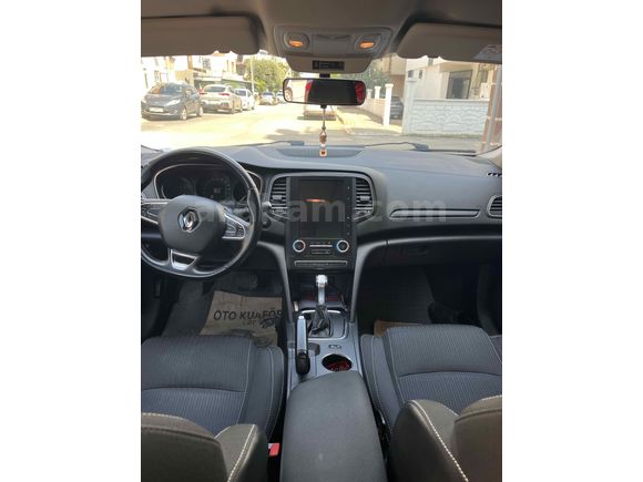 Sahibinden Renault Megane 1.5 Blue DCI Touch 2020 Model 