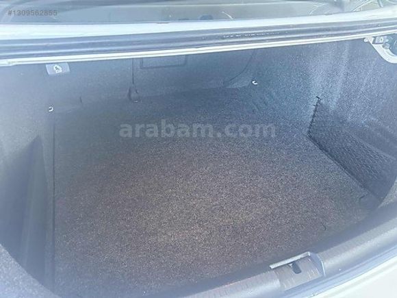 VOLKSWAGEN JETTA 2016 MODEL 1.2 BLUEMOTİON TSI
