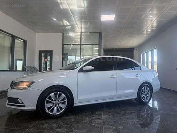 VOLKSWAGEN JETTA 2016 MODEL 1.2 BLUEMOTİON TSI