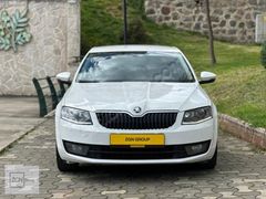 2015 SKODA OCTAVİA 1.6 TDI STYLE PAKET/ OTOMATİK DSG / MASRAFSIZ