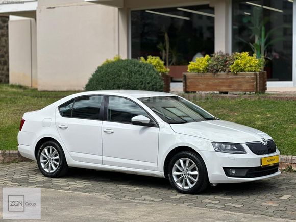 2015 SKODA OCTAVİA 1.6 TDI STYLE DSG / TÜM AĞIR BAKIMLARI YAPILI