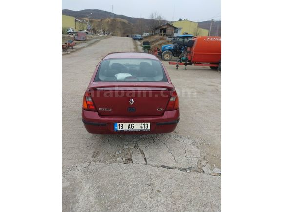 Sahibinden Renault Clio 1.4 2001 Model  217.500 km Kırmızı