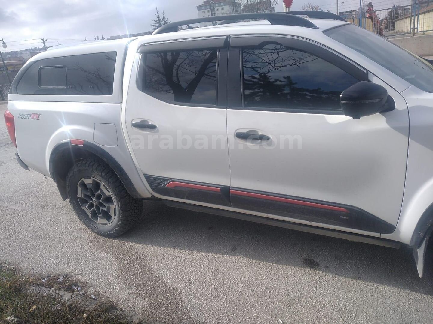 SEZGİN OTOMOTİVDEN TERTEMİZ NİSSAN NAVARA 2.3 7