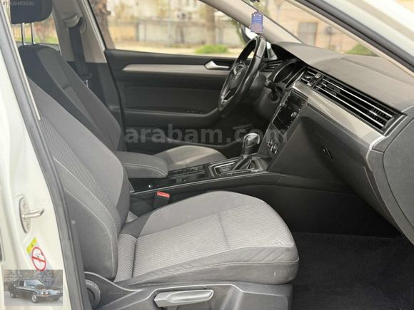 !!! WV PASSAT 2019 BOYASİZ 142BİNKM 1.6TDİ 120 HP !!!