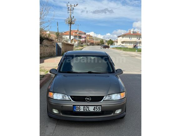 inden Opel Vectra 2.0 GLS 2000 Model
