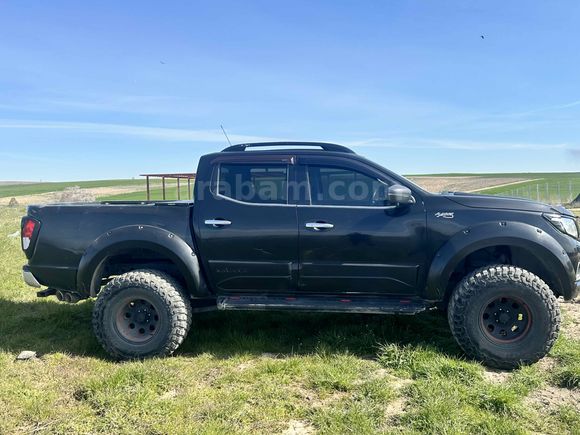 Sahibinden Nissan Navara 2.3 dCi 4x4 2016 Model  123.500 km Siyah