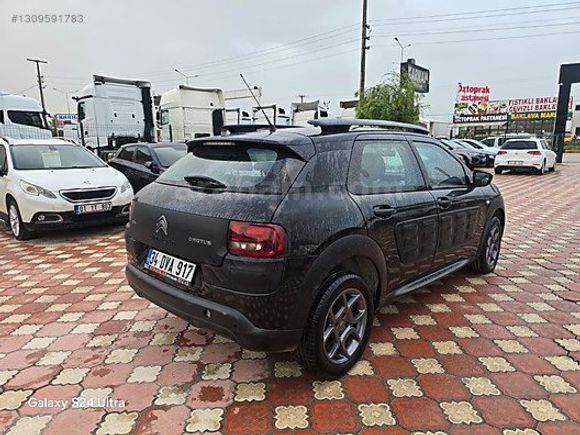 AYNACILAR OTOMOTİV DEN 2017 C4 CACTUS 78 BİNDE