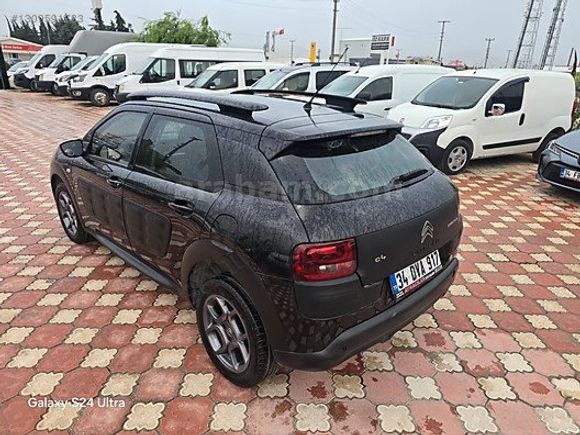 AYNACILAR OTOMOTİV DEN 2017 C4 CACTUS 78 BİNDE