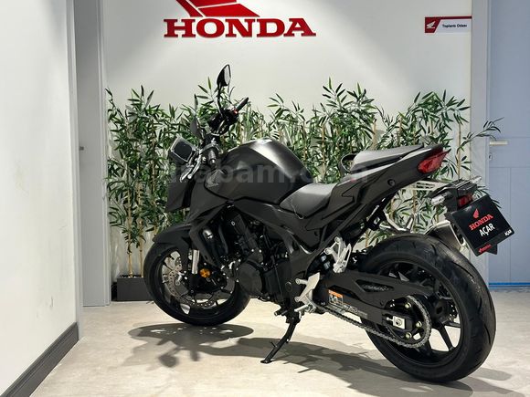 YETKİLİ BAYİ HONDA AÇAR'DAN CB750 HORNET NAKİT'E ÖZEL FİYAT !