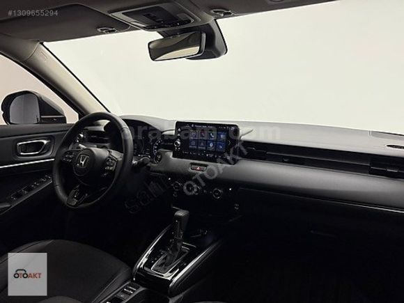HR-V 1.5 e-HEV Hybrid Advance CVT ( İLK SAHİBİ&HATASIZ&DÜŞÜK KM)
