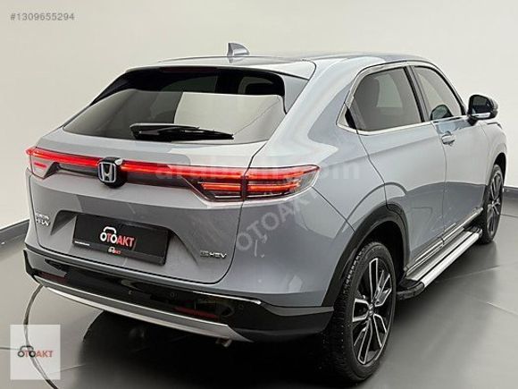 HR-V 1.5 e-HEV Hybrid Advance CVT ( İLK SAHİBİ&HATASIZ&DÜŞÜK KM)