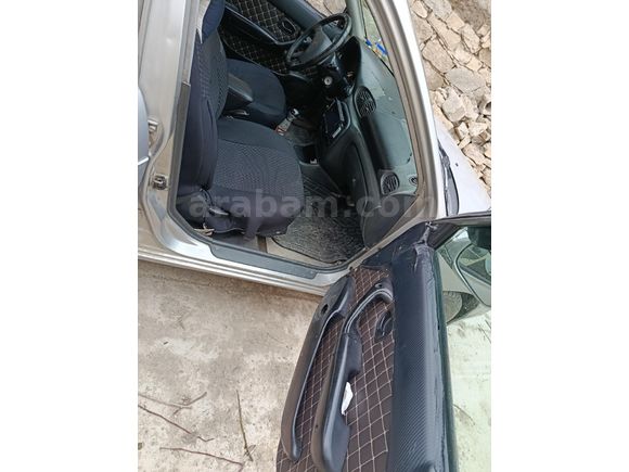Sahibinden Hyundai Accent 1.3 LX 2000 Model