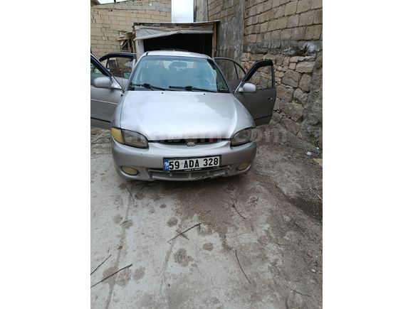 Sahibinden Hyundai Accent 1.3 LX 2000 Model