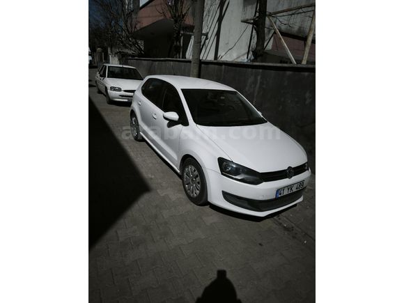Sahibinden Volkswagen Polo 1.4 Comfortline 2010 Model  185.000 km Beyaz