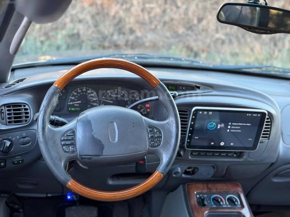 EVCIMEN MOTORS'DAN/SINIF NAVIGATOR/5.4/32VLF/300HP/2001