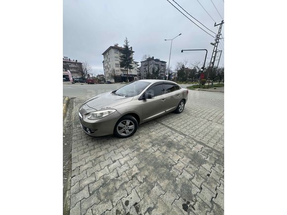 Sahibinden Renault Fluence 1.6 Extreme 2012 Model 