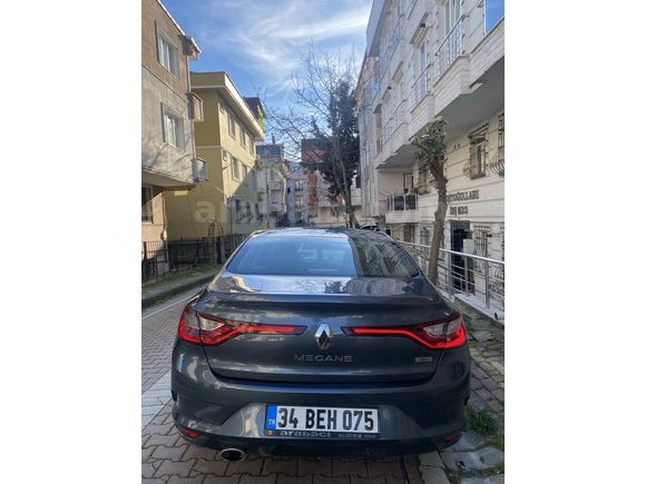 ACİL SATILIK MEGANE BAKIMLI AİLE ARACI