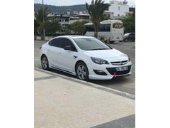 Aradığım araçı bulduğum için kısa süreliğine 980 binden fiyat düşürdüm
Sahibinden Opel Astra 1.6 CDTI Sport 2014 Model Bitlis 172.000 km Beyaz