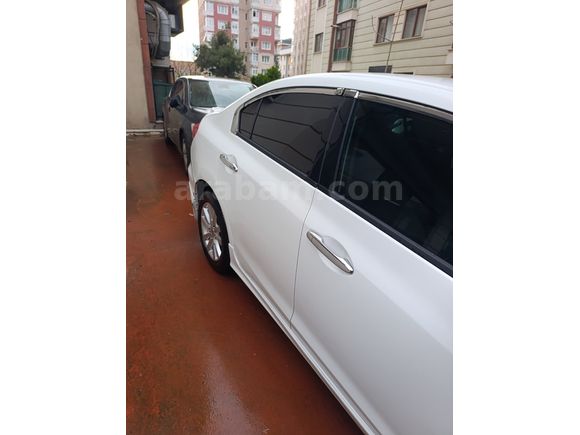 Sahibinden Honda Civic FB7 2013 Premium Değişensiz 95bin km