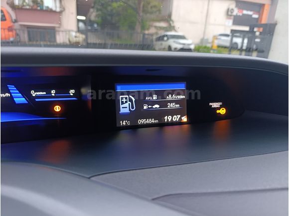 Sahibinden Honda Civic FB7 2013 Premium Değişensiz 95bin km