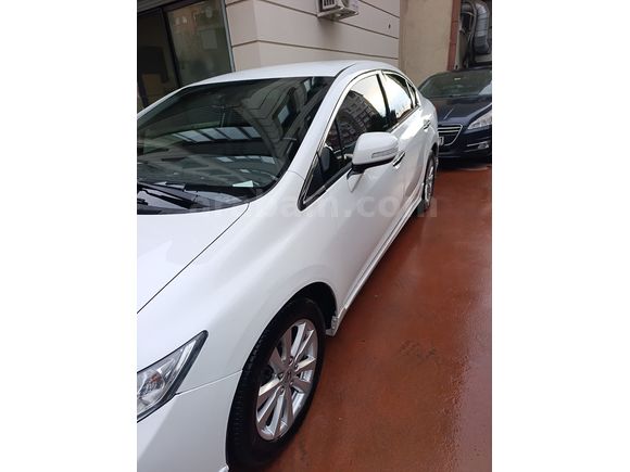 Sahibinden Honda Civic FB7 2013 Premium Değişensiz 95bin km