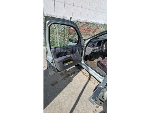 Sahibinden Renault Clio 1.4 Expression 2002 Model