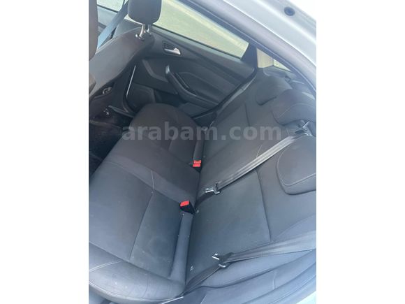 Sahibinden Ford Focus 1.6 TDCi Trend X 2015 Model Bursa 140.000 km Beyaz