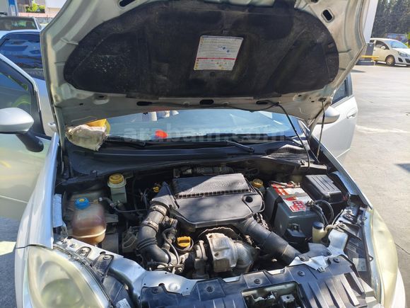 Sahibinden Fiat Linea 1.3 Multijet Pop 2013 Model  274.000 km Gri (Gümüş)