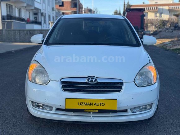 Sahibinden Hyundai Accent Era 1.4 Start 2011 Model  177.700 km Beyaz