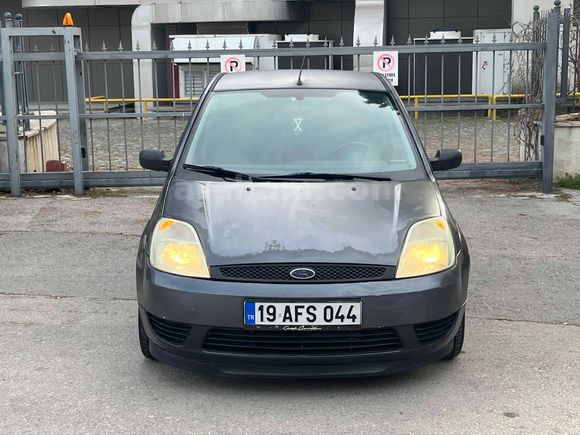 Hatasız değişensiz  Ford Fiesta 1.6 Comfort 2005 