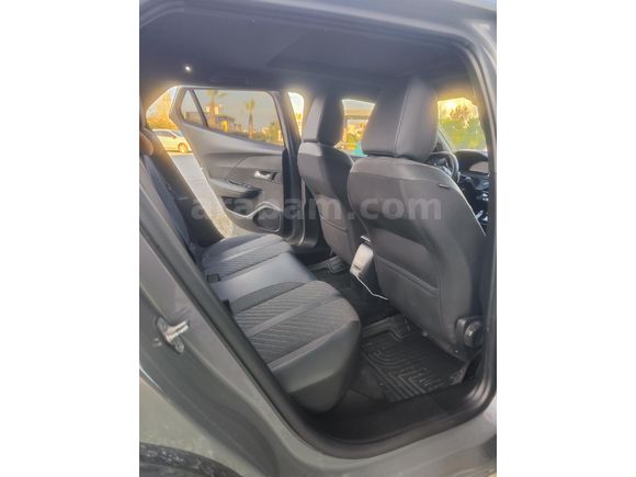 Sahibinden Peugeot 2008 1.2 PureTech Allure 2024 Model