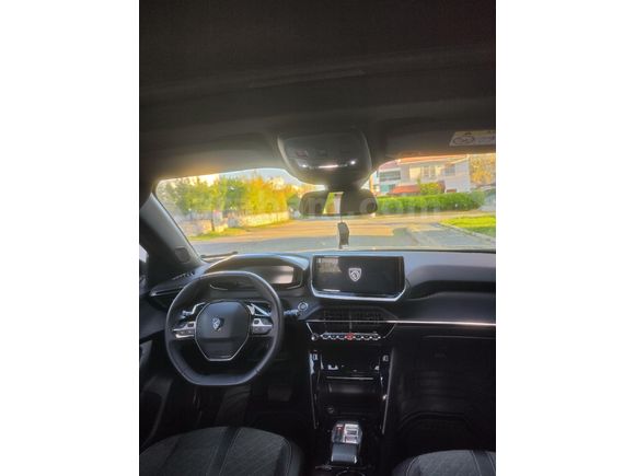 Sahibinden Peugeot 2008 1.2 PureTech Allure 2024 Model