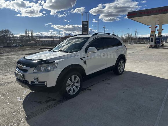 Sahibinden Chevrolet Captiva 2.0 D LT Sport 2011 Model  303.000 km Beyaz