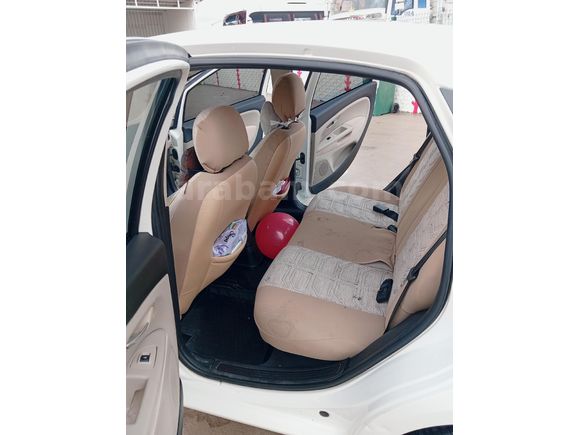 MEMURDAN SATILIK 2014 MODEL 130.000 KM 1.3 MULTİJET LOUNGE GSR PAKET LİNEA