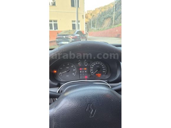 Sahibinden Renault Clio 1.4 RNA 2001 Model