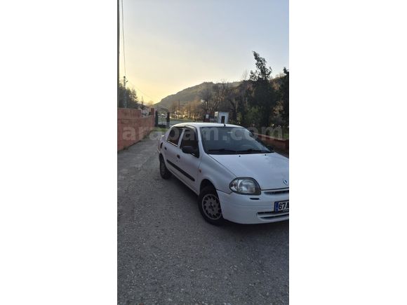 Sahibinden Renault Clio 1.4 RNA 2001 Model