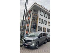 Sahibinden Peugeot Rifter 1.5 BlueHDI GT 2022 Model  62.000 km Gri (Gümüş)