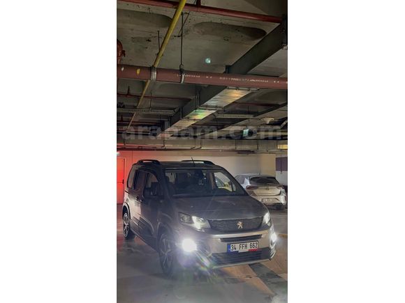 Sahibinden Peugeot Rifter 1.5 BlueHDI GT 2022 Model  62.000 km Gri (Gümüş)