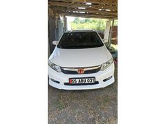 Sahibinden Honda Civic 1.6i VTEC Eco Premium 2013 Model