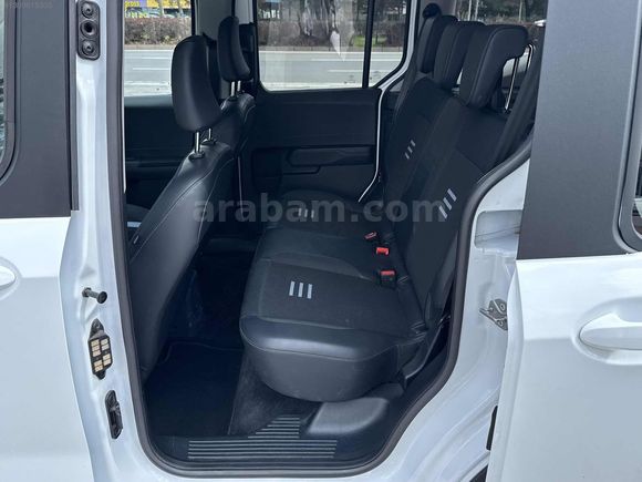 2024 FORD TOURNEO COURIER 1.0 ECOBOOST ACTIVE HATASIZ BOYASIZ
