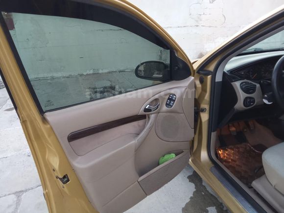 Sahibinden Ford Focus 1.6 Ambiente 2001 Model