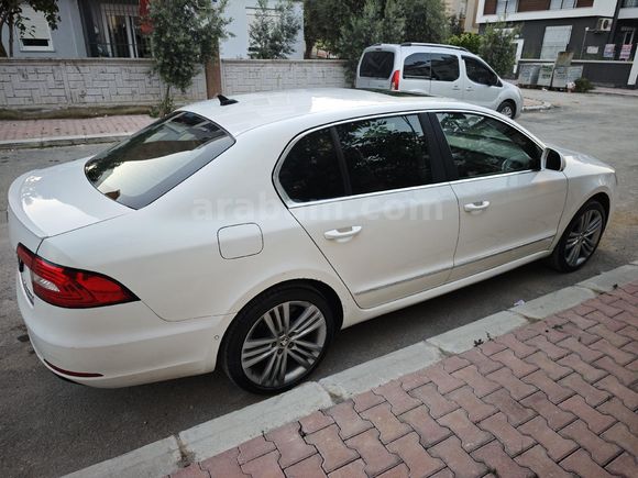 Sahibinden Skoda SuperB 2.0 TDI Elegance 2013 Model