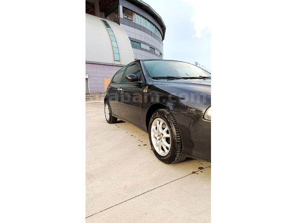 Sahibinden Alfa Romeo 147 1.6 TS Distinctive 2006 Model