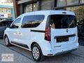 ÖZCAN''dan 2024 Model Renault Express ''44.000''KM %20 FATURA