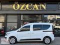 ÖZCAN''dan 2024 Model Renault Express ''44.000''KM %20 FATURA
