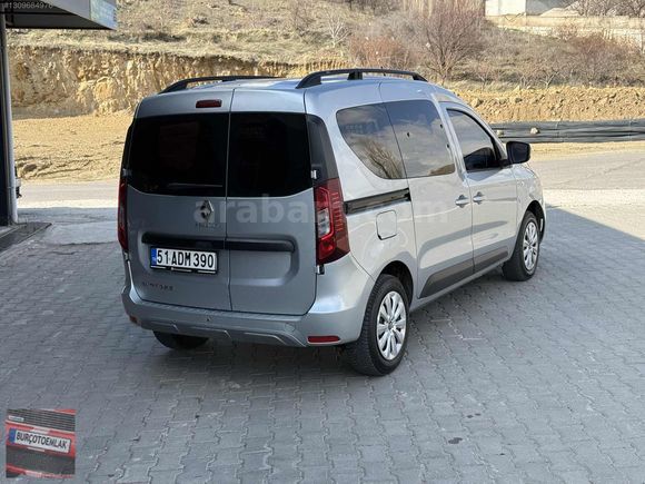 HATASIZ TRAMERSİZ 2021M 72.000KM EXPRES 1.5 BLUEDCI