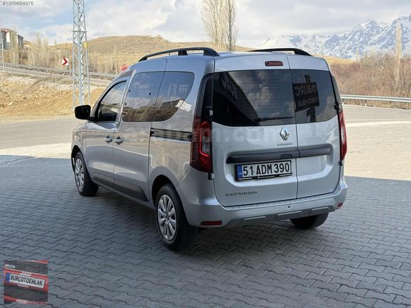 HATASIZ TRAMERSİZ 2021M 72.000KM EXPRES 1.5 BLUEDCI