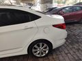 Sahibinden Hyundai Accent Blue 1.6 CRDI Mode Plus 2015 Model  143.000 km Beyaz